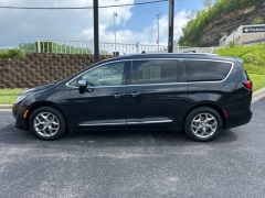Used 2017 Chrysler Pacifica 4d Wagon Limited at Clutts Auto Sales near Hazard, KY