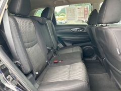Used 2020 Nissan Rogue 4d SUV AWD SV at Clutts Auto Sales near Hazard, KY