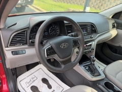 Used 2017  Hyundai Elantra 4d Sedan SE Auto at Clutts Auto Sales near Hazard&comma; KY