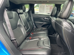 Used 2020 Jeep Cherokee 4d SUV 4WD Trailhawk 3.2L at Clutts Auto Sales near Hazard, KY