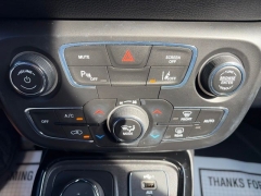 Used 2021  Jeep Compass Limited 4x4 at Clutts Auto Sales near Hazard&comma; KY