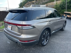Used 2020 Lincoln Aviator 4d SUV AWD Reserve at Clutts Auto Sales near Hazard, KY