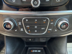 Used 2023  Chevrolet Traverse AWD 4dr LT Cloth w&sol;1LT at Clutts Auto Sales near Hazard&comma; KY