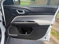 Used 2022  Jeep Compass Latitude Lux 4x4 at Clutts Auto Sales near Hazard&comma; KY