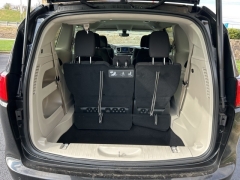 Used 2020  Chrysler Pacifica 4d Wagon Touring at Clutts Auto Sales near Hazard, KY