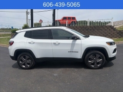Used 2022  Jeep Compass Latitude Lux 4x4 at Clutts Auto Sales near Hazard&comma; KY