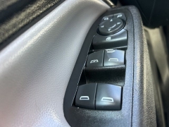 Used 2020  Chevrolet Equinox 4d SUV AWD LS w&sol;1LS at Clutts Auto Sales near Hazard&comma; KY