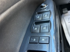 Used 2021  GMC Canyon 4WD Crew Cab 128" AT4 w&sol;Leather at Clutts Auto Sales near Hazard&comma; KY