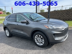 Used 2021 Ford Escape SE AWD at Clutts Auto Sales near Hazard, KY