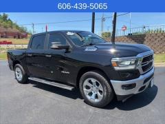 Used 2019  Ram 1500 4WD Crew Cab Big Horn&sol;Lone Star at Clutts Auto Sales near Hazard&comma; KY