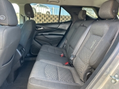 Used 2018  Chevrolet Equinox 4d SUV AWD LT w/1LT at Clutts Auto Sales near Hazard, KY