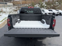 Used 2018  GMC Sierra 1500 4WD Crew Cab Denali at Clutts Auto Sales near Hazard&comma; KY