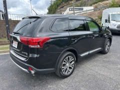 Used 2016 Mitsubishi Outlander 4d SUV AWC SE at Clutts Auto Sales near Hazard, KY