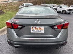 Used 2021  Nissan Altima 2&period;5 SL Sedan at Clutts Auto Sales near Hazard&comma; KY