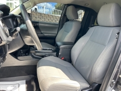 Used 2019 Toyota Tacoma 4WD Access Cab SR V6 at Clutts Auto Sales near Hazard, KY