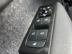 Used 2022 Volvo XC40 T5 AWD Momentum at Clutts Auto Sales near Hazard, KY