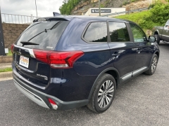 Used 2019 Mitsubishi Outlander 4d SUV AWC SE at Clutts Auto Sales near Hazard, KY