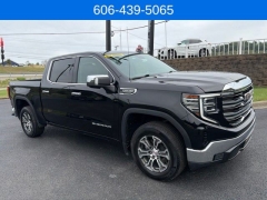 Used 2025  GMC Sierra 1500 4WD Crew Cab 147" SLT at Clutts Auto Sales near Hazard&comma; KY