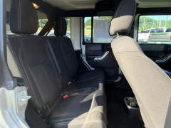 Used 2016  Jeep Wrangler Unlimited 4d Convertible Sahara at Clutts Auto Sales near Hazard&comma; KY