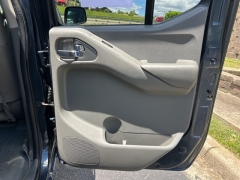 Used 2016 Nissan Frontier 4WD Crew Cab SV Auto at Clutts Auto Sales near Hazard, KY