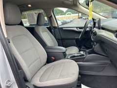 Used 2020 Ford Escape 4d SUV AWD SE at Clutts Auto Sales near Hazard, KY