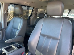 Used 2010  Chrysler Town & Country 4d Wagon Touring at Clutts Auto Sales near Hazard&comma; KY