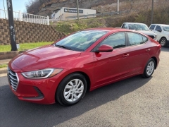 Used 2017  Hyundai Elantra 4d Sedan SE Auto at Clutts Auto Sales near Hazard&comma; KY