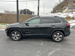 Used 2019  Jeep Cherokee 4d SUV 4WD Limited 3&period;2L at Clutts Auto Sales near Hazard&comma; KY
