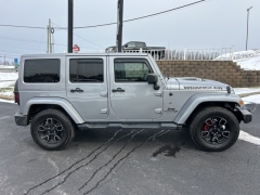 Used 2018  Jeep Wrangler JK Unlimited 4d SUV 4WD Sahara Altitude at Clutts Auto Sales near Hazard&comma; KY