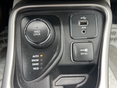 Used 2018  Jeep Compass 4d SUV 4WD Latitude at Clutts Auto Sales near Hazard&comma; KY