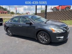 Used 2015  Nissan Altima 4d Sedan S 2&period;5L at Clutts Auto Sales near Hazard&comma; KY