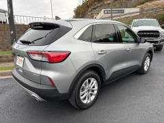 Used 2022 Ford Escape SE AWD at Clutts Auto Sales near Hazard, KY