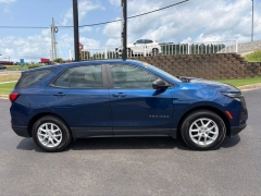 Used 2022  Chevrolet Equinox AWD 4dr LS w&sol;1FL at Clutts Auto Sales near Hazard&comma; KY