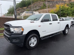 Used 2019  Ram 2500 4WD Crew Cab Tradesman Longbed at Clutts Auto Sales near Hazard&comma; KY