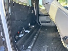 Used 2017 Ford Super Duty F-350 4WD Supercab XL SRW at Clutts Auto Sales near Hazard, KY