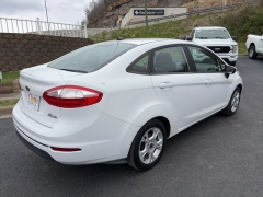 Used 2015  Ford Fiesta 4d Sedan SE at Clutts Auto Sales near Hazard&comma; KY