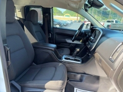 Used 2022  Chevrolet Colorado 4WD Ext Cab 128" LT at Clutts Auto Sales near Hazard&comma; KY