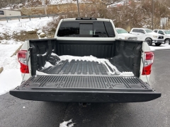 Used 2017  Nissan Titan 4WD Crew Cab S at Clutts Auto Sales near Hazard&comma; KY