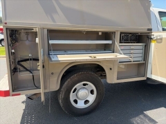 Used 2008  Ford Super Duty F-350 4WD Reg Cab XL SRW at Clutts Auto Sales near Hazard&comma; KY