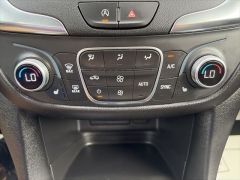 Used 2024  Chevrolet Equinox AWD 4dr LT w&sol;1LT at Clutts Auto Sales near Hazard&comma; KY