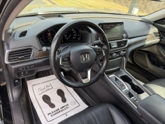 Used 2018  Honda Accord Sedan 4d Touring 2&period;0T at Clutts Auto Sales near Hazard&comma; KY