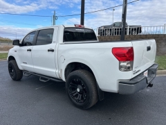 Used 2007  Toyota Tundra 4WD CrewMax Cab SR5 5&period;7L at Clutts Auto Sales near Hazard&comma; KY