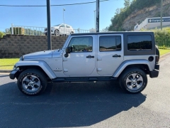 Used 2016  Jeep Wrangler Unlimited 4d Convertible Sahara at Clutts Auto Sales near Hazard&comma; KY