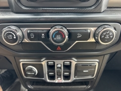 Used 2018  Jeep Wrangler Unlimited 4d SUV 4WD Sport S at Clutts Auto Sales near Hazard&comma; KY