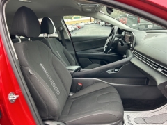 Used 2021  Hyundai Elantra SEL IVT at Clutts Auto Sales near Hazard&comma; KY