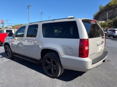 Used 2007  Chevrolet Suburban 1500 SUV 4WD LTZ at Clutts Auto Sales near Hazard&comma; KY