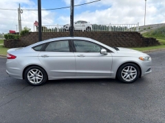 Used 2016  Ford Fusion 4d Sedan SE 2&period;5L at Clutts Auto Sales near Hazard&comma; KY