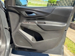 Used 2020  Chevrolet Equinox 4d SUV AWD LT w&sol;1LT at Clutts Auto Sales near Hazard&comma; KY