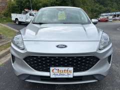 Used 2020 Ford Escape 4d SUV AWD SE at Clutts Auto Sales near Hazard, KY