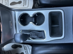 Used 2019 Jeep Grand Cherokee 4d SUV 4WD Laredo Altitude at Clutts Auto Sales near Hazard, KY